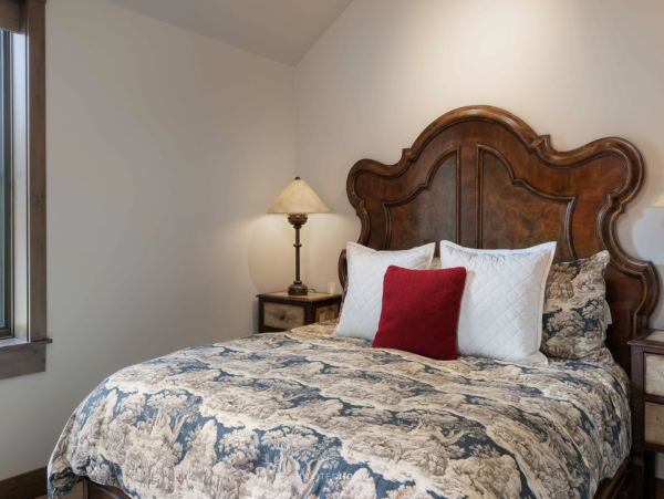 Luxury Ski in/Ski out Vail  Pool and Hot Tub Private Ski Chalet - Private Funicular Walk to Village